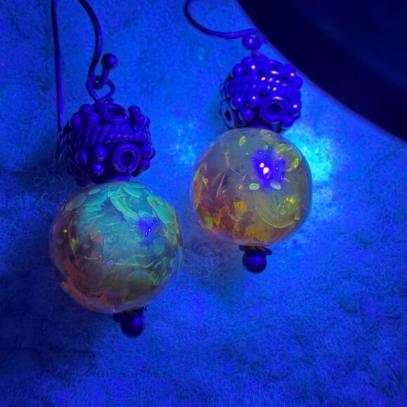 Bali Style Amber Chunk & Silver Bali Style Bead Dangle Earrings Acid UV Tested - Picture 10 of 12